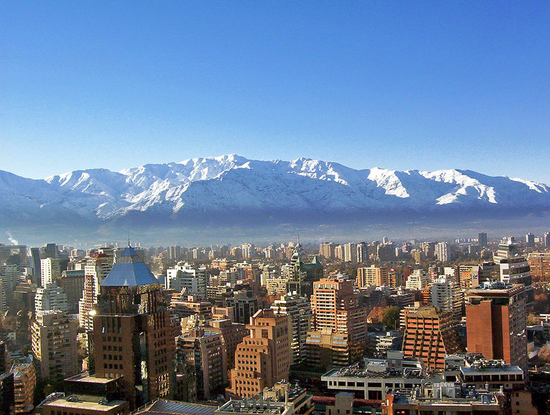 File:Sierra de Ramon en Santiago de Chile.jpg