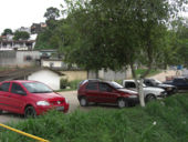 Cars on banks. Picture:Hisayasu