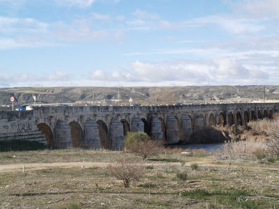 North Puente Largo over Jarama River.jpg